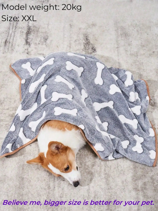 White Fleece Pet Blanket – Cozy Bone Print Dog & Cat Blanket for Small, Medium & Large Pets